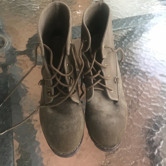Combat Boots - Picture 2 of 2